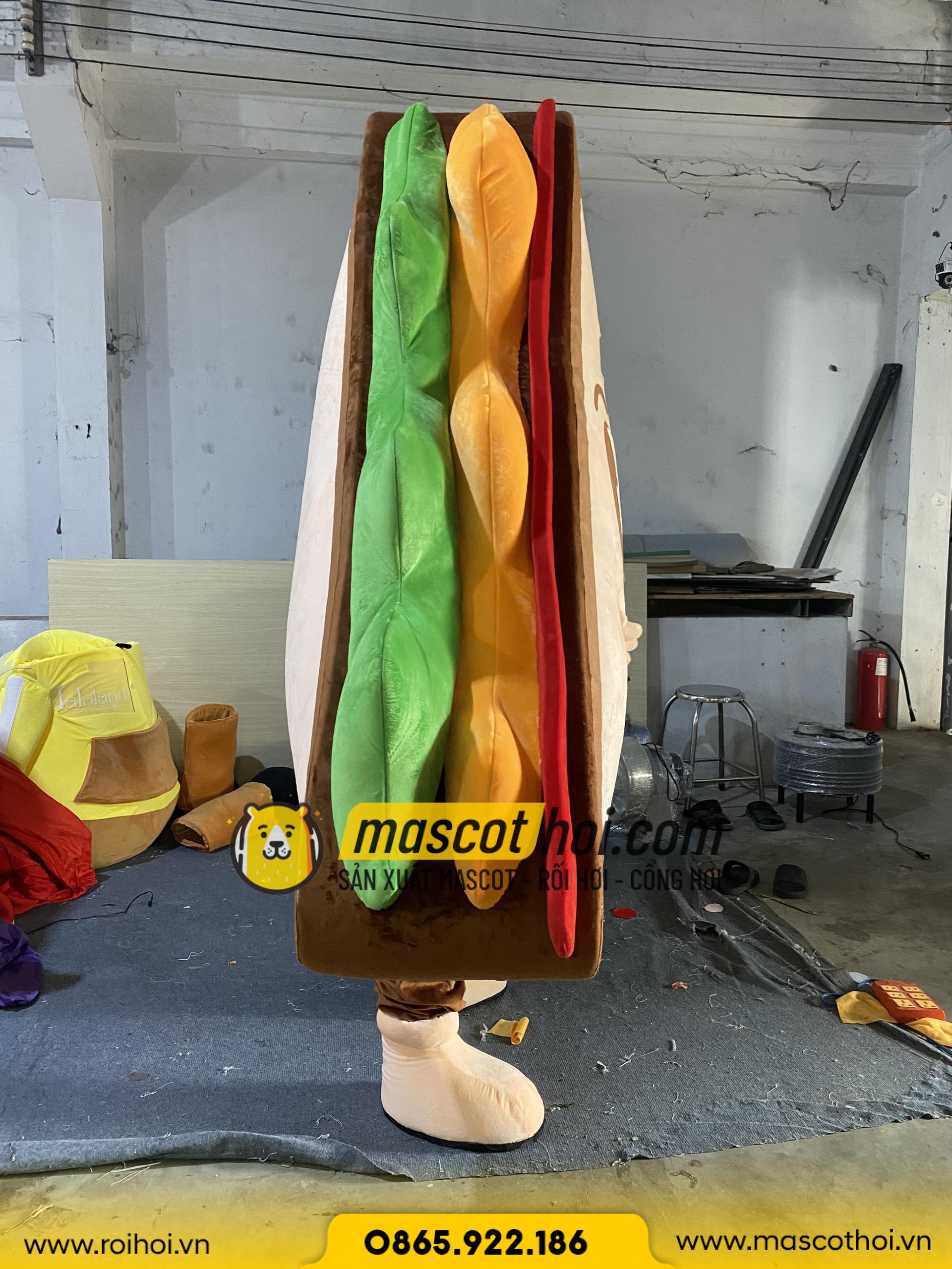 z5670004143992_b033e14be0934d43d2b956ca2bb33678