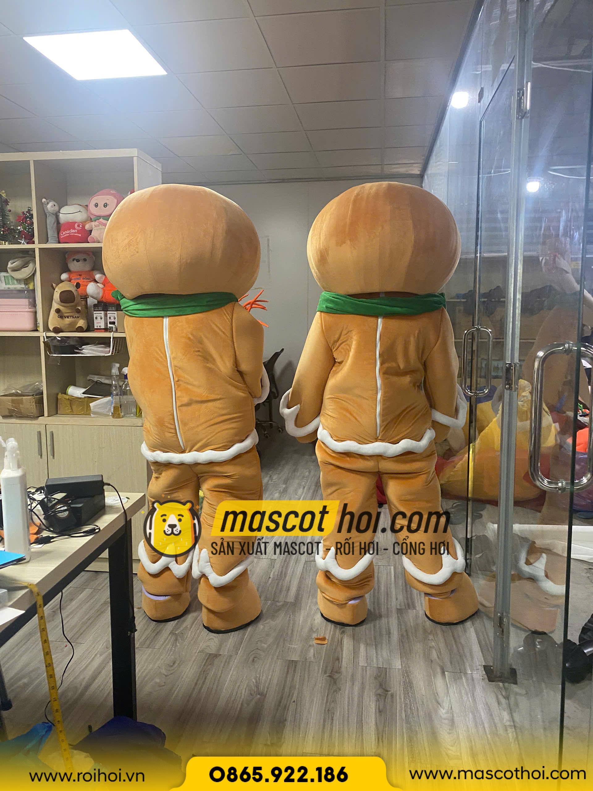 z6061290419592_6aab3b53540d6a9f82b63613fbc01682