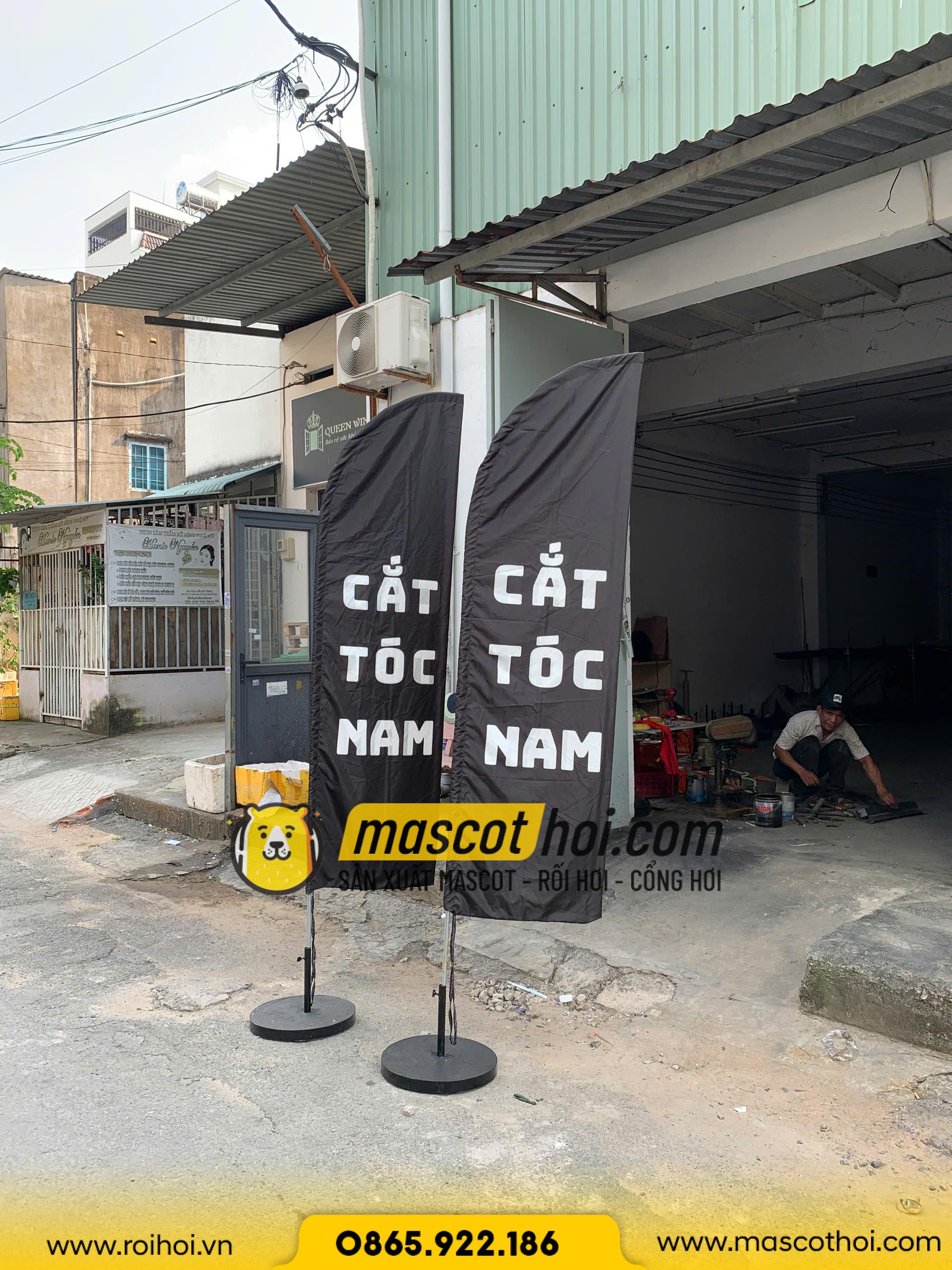 CỜ PHƯỚN CẮT TÓC