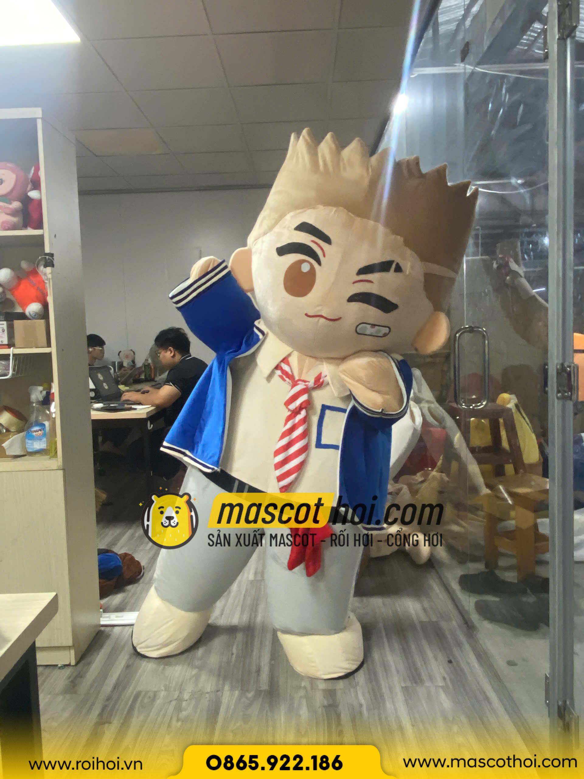 MASCOT HƠI JUN PHẠM