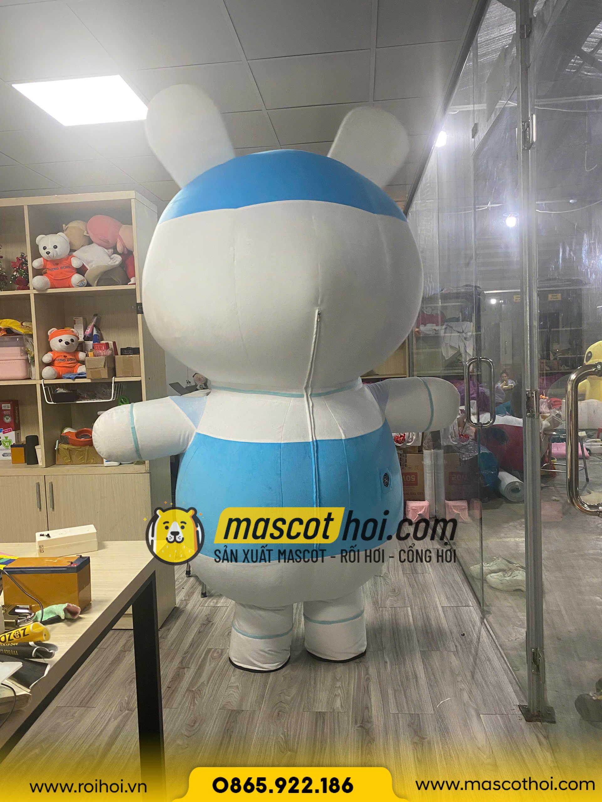 z6320244835687_365f5add1dc971770b55178f0d510561