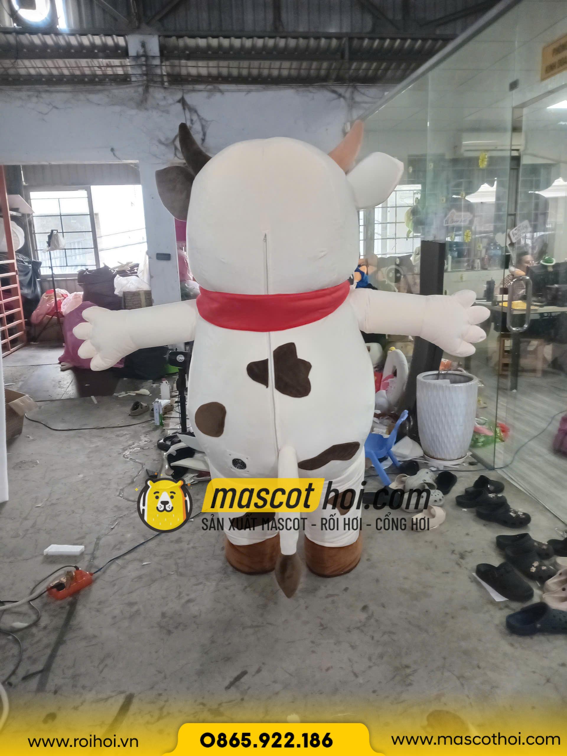 MASCOT HƠI BÒ CIMORY 2