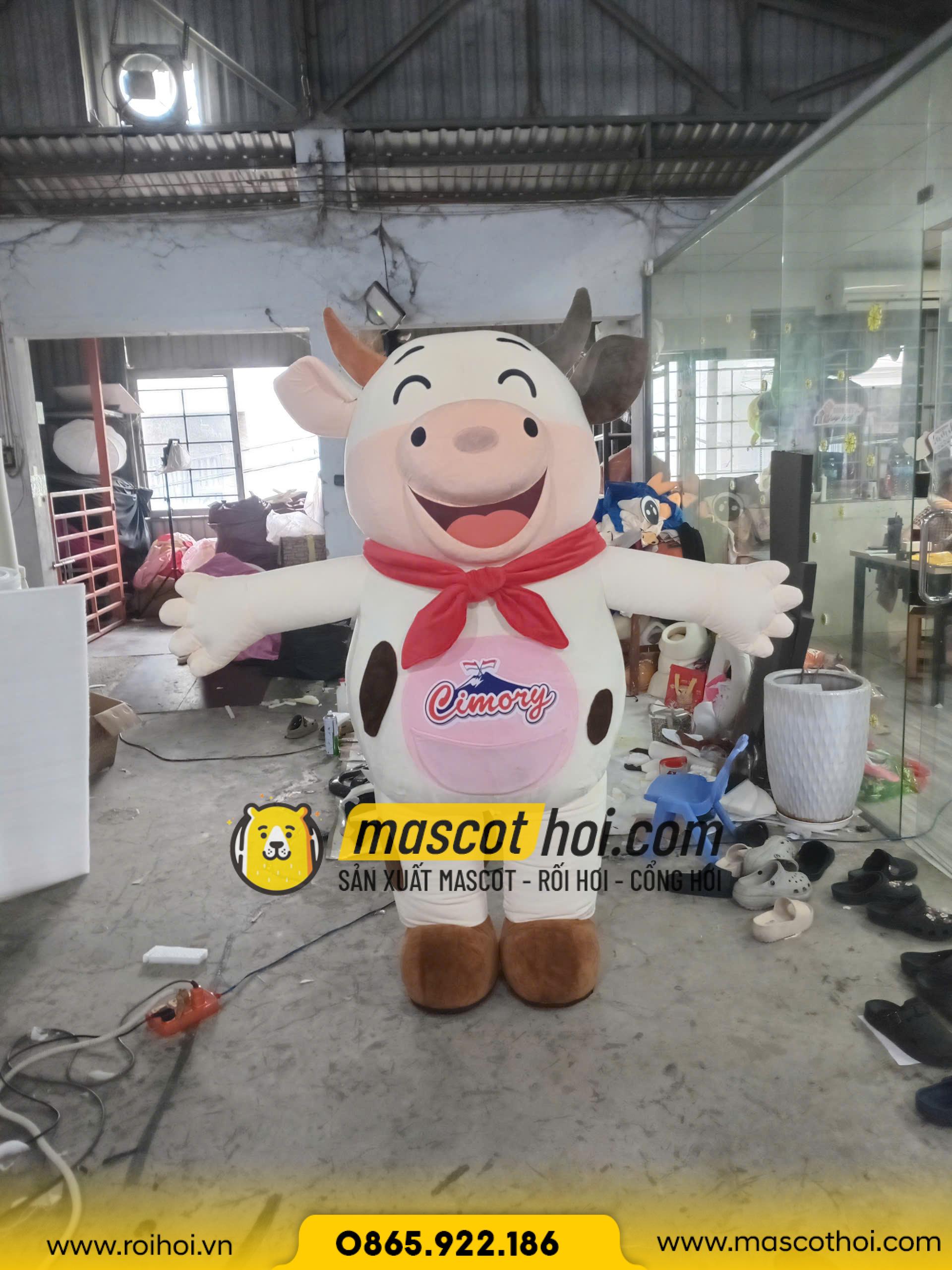 MASCOT HƠI BÒ CIMORY 2